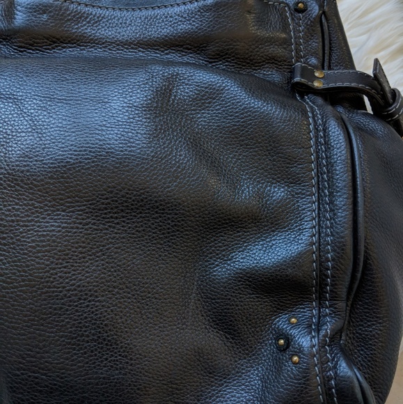 Authentic Chloe handbag with padlock and key - Picture 8 of 8